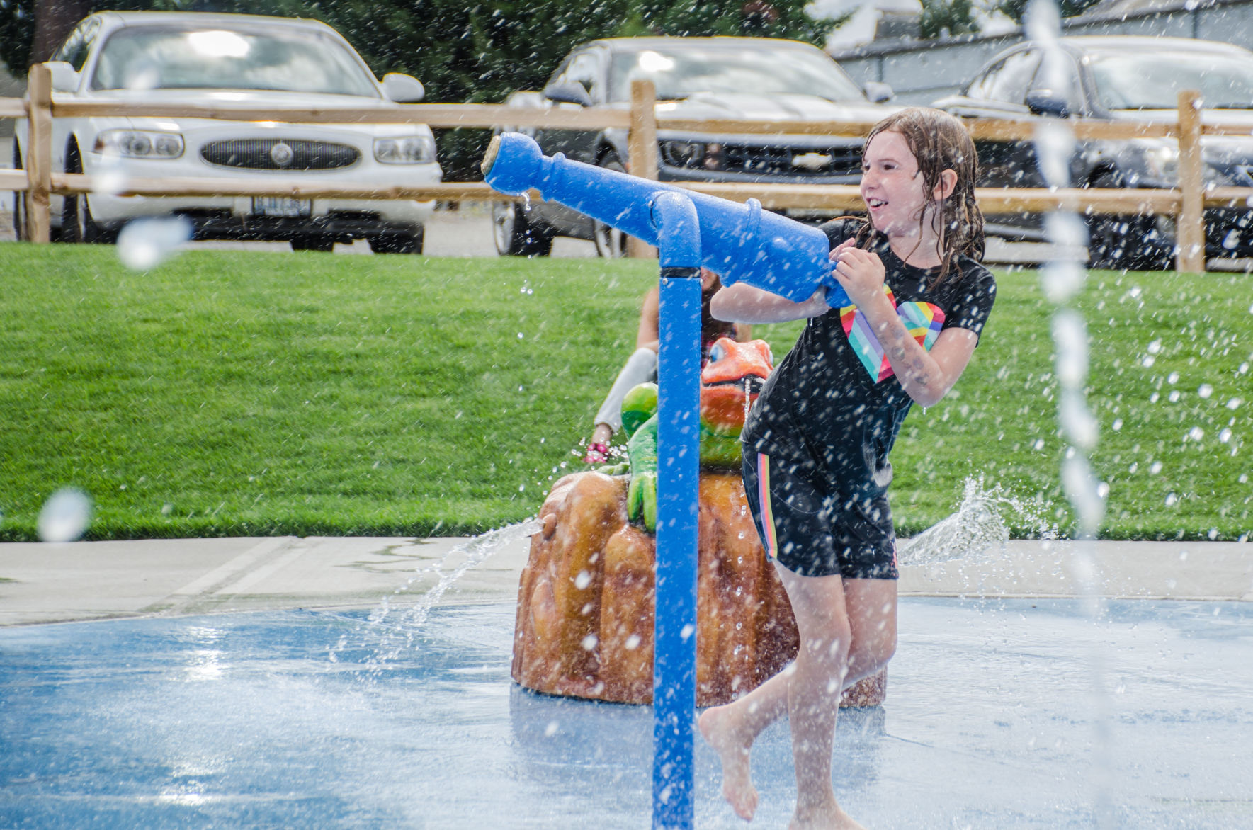 190808.news.splashpad.er3.jpg